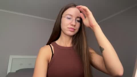 Snapshot of emberfamn chatting on 30, 6, 2026 Alina online show from 30, 6, 2026