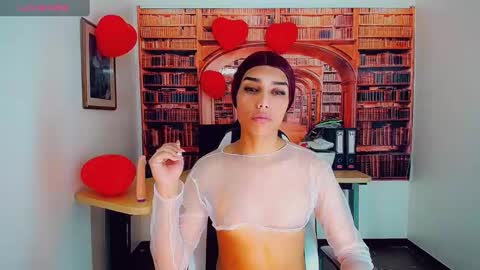 Snapshot of emeli_roushot chatting on 13, 2, 2025 Emeli online show from 13, 2, 2025