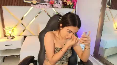 Emily  online show from 29, 7, 2026