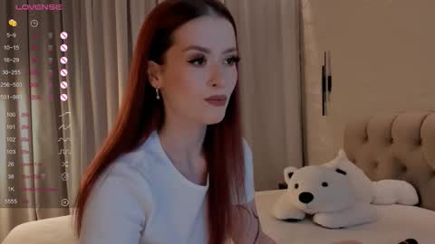 Snapshot of emelilove chatting on 14, 10, 2025 Emeli online show from 14, 10, 2025