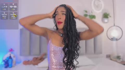 Snapshot of emely_deluxe chatting on 6, 10, 2025 Emely online show from 6, 10, 2025