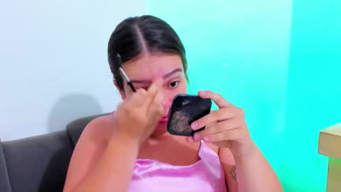 Snapshot of emely_pregnant1 chatting on 17, 3, 2026 Emy online show from 17, 3, 2026