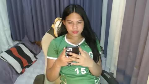 Chelle  dont forget to folloe me and thumps up online show from 11, 6, 2026