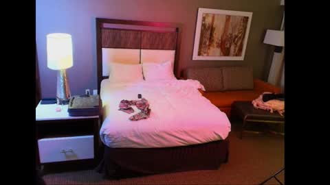 Emery Lune online show from 9, 1, 2026