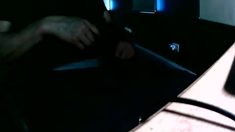 Snapshot of emi4850 chatting on 19, 1, 2025 emi4850 online show from 19, 1, 2025