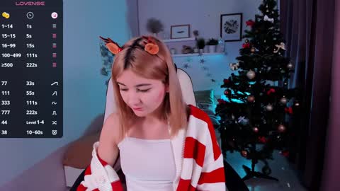  Emily  follow me  online show from 5, 1, 2025