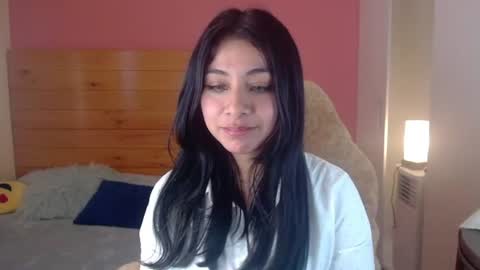 Snapshot of emi_kiss_xx chatting on 6, 8, 2026 Emi Kiss online show from 6, 8, 2026