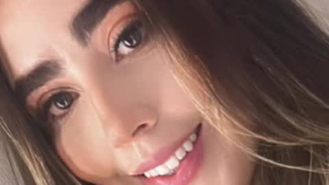 emi_royse online show from 21, 10, 2025