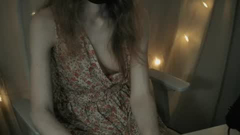 Snapshot of emiblossom chatting on 23, 7, 2026 emiblossom online show from 23, 7, 2026