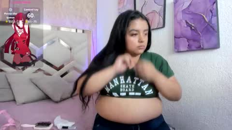 Snapshot of emiiily_brownn chatting on 10, 10, 2025 Emily online show from 10, 10, 2025