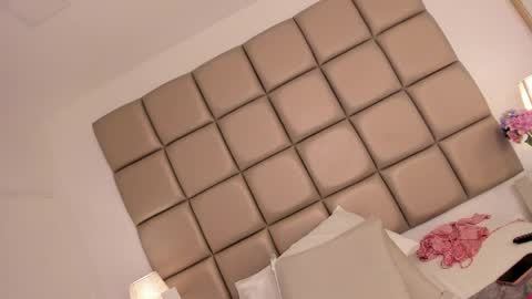 Snapshot of emiily_roberts1 chatting on 12, 3, 2025 EMILY ROBERTS online show from 12, 3, 2025