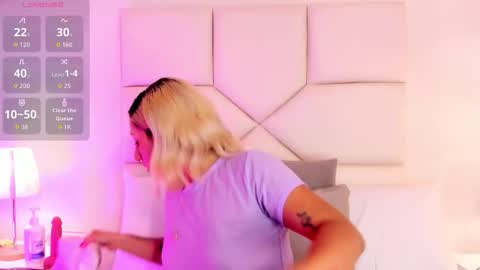 EMILY ROBERTS online show from 6, 1, 2026