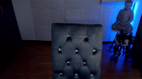 Snapshot of emili_evans_ chatting on 22, 1, 2025 POWERFULL GODDESS EMILI online show from 22, 1, 2025