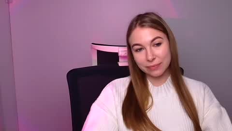 Snapshot of emilia_ilia chatting on 29, 1, 2025 Emilia online show from 29, 1, 2025