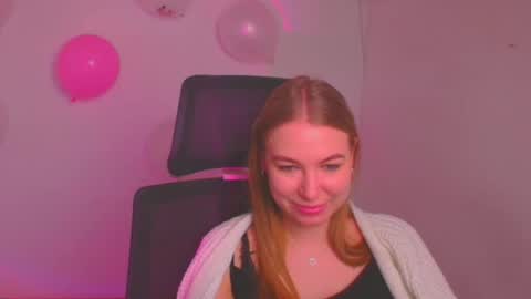 Snapshot of emilia_ilia chatting on 17, 2, 2025 Emilia online show from 17, 2, 2025