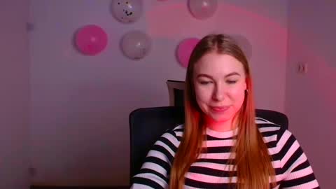 Snapshot of emilia_ilia chatting on 18, 2, 2025 Emilia online show from 18, 2, 2025