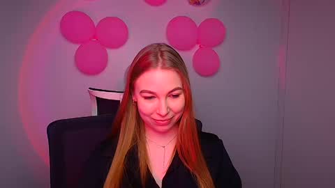 Snapshot of emilia_ilia chatting on 24, 2, 2025 Emilia online show from 24, 2, 2025