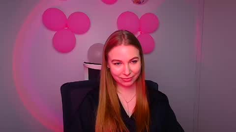 Snapshot of emilia_ilia chatting on 24, 2, 2025 Emilia online show from 24, 2, 2025