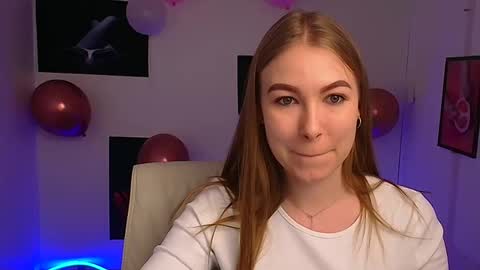 Snapshot of emilia_ilia chatting on 25, 2, 2025 Emilia online show from 25, 2, 2025