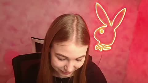 Snapshot of emilia_ilia chatting on 5, 3, 2025 Emilia online show from 5, 3, 2025