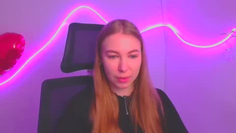 Snapshot of emilia_ilia chatting on 11, 3, 2025 Emilia online show from 11, 3, 2025