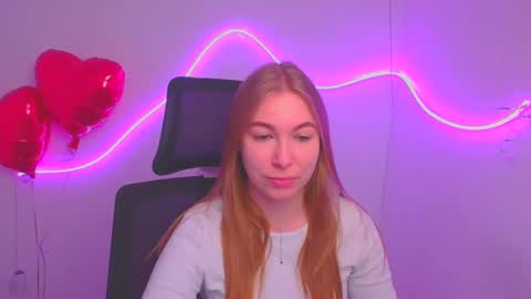 Snapshot of emilia_ilia chatting on 12, 3, 2025 Emilia online show from 12, 3, 2025