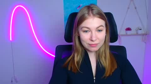 Emilia online show from 7, 3, 2026