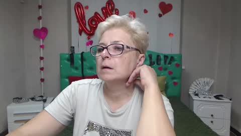 Snapshot of emiliagree chatting on 14, 9, 2025 EmiliaGree online show from 14, 9, 2025
