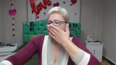 Snapshot of emiliagree chatting on 27, 9, 2025 EmiliaGree online show from 27, 9, 2025