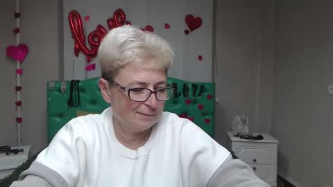 Snapshot of emiliagree chatting on 3, 10, 2025 EmiliaGree online show from 3, 10, 2025