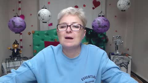 EmiliaGree online show from 24, 10, 2025