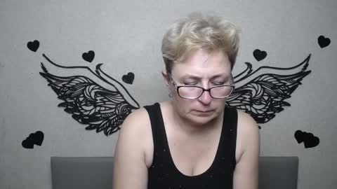EmiliaGree online show from 20, 5, 2026