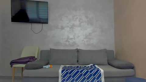 Emiliana online show from 24, 4, 2026