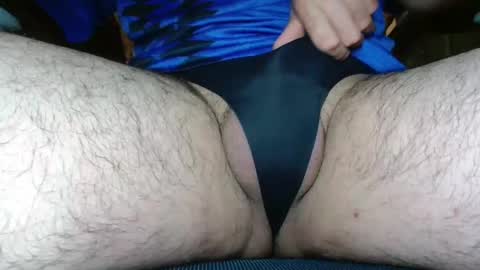 Snapshot of emiliano_vl chatting on 4, 4, 2026 emiliano_vl online show from 4, 4, 2026