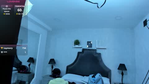 EmiliaRose online show from 17, 10, 2025