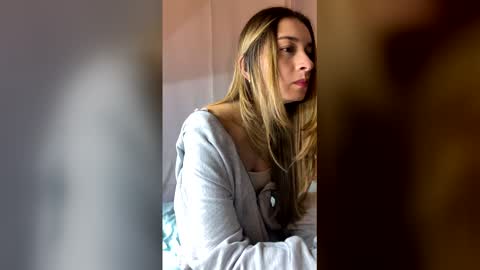 Snapshot of emilie_gegi chatting on 31, 1, 2026 Emilie online show from 31, 1, 2026