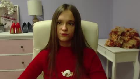 Snapshot of emilly_lust99 chatting on 7, 12, 2024 Emilly online show from 7, 12, 2024