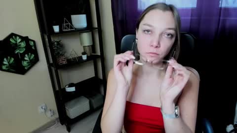 Emilly online show from 20, 2, 2025