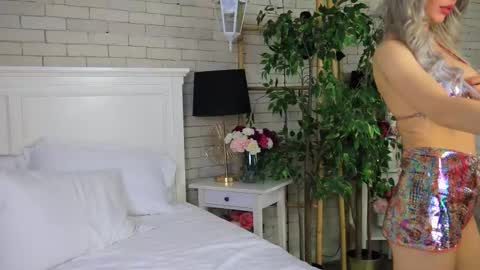 EMMA online show from 5, 10, 2025