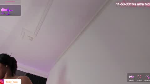 Snapshot of emily___fox chatting on 7, 1, 2025 Emily online show from 7, 1, 2025