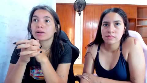 Emily and Soffy online show from 4, 3, 2026