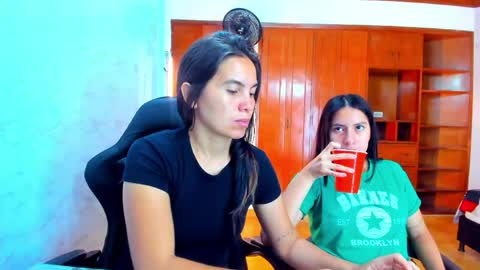 Emily and Soffy online show from 7, 4, 2026