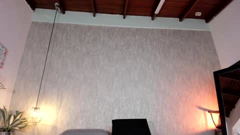 Snapshot of emily_ariaszc chatting on 6, 12, 2024 Emily online show from 6, 12, 2024