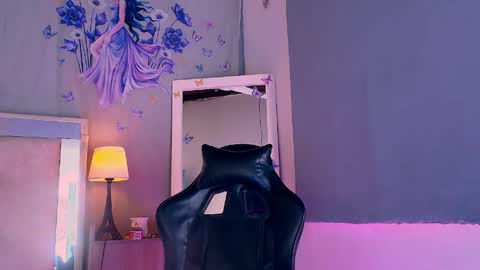 emily_castillo1_ online show from 23, 5, 2026