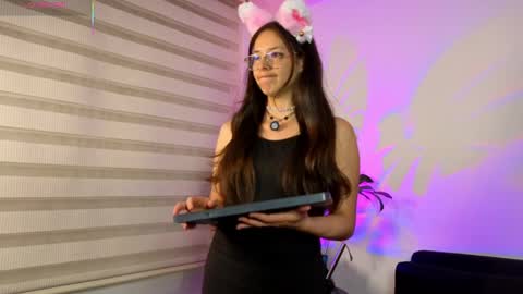 Emily online show from 30, 3, 2026