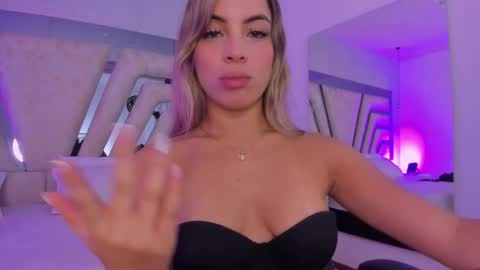 Emily online show from 2, 12, 2025