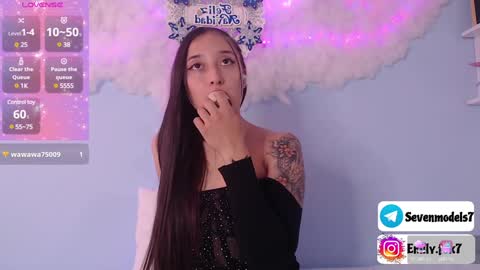 Snapshot of emily_fox7 chatting on 3, 12, 2024 emily_fox7 online show from 3, 12, 2024