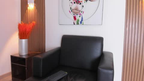 Snapshot of emily_frostt chatting on 30, 3, 2026 emily_frostt online show from 30, 3, 2026