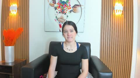 Snapshot of emily_frostt chatting on 10, 4, 2026 emily_frostt online show from 10, 4, 2026