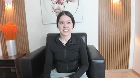 Snapshot of emily_frostt chatting on 15, 4, 2026 emily_frostt online show from 15, 4, 2026